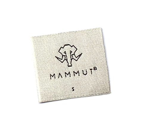 Etiqueta bordada Mammut